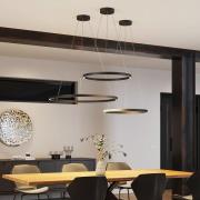 Molto Luce LED-hængelampe Perfora, sort, Ø 90 cm, aluminium