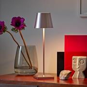 Nuindie LED genopladelig bordlampe, USB-C, rosaguld, IP54, dæmpbar