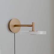 UMAGE LED-væglampe Asteria Short, hvid/messing, stik