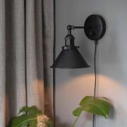 PR Home væglampe Anton med stik, 18 cm, dæmper, sort