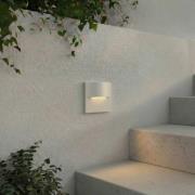 Lindby LED-vægindbygningslampe Alune, hvid, buet, 8x8 cm, IP65