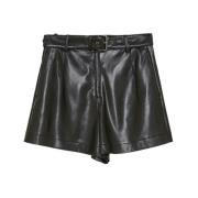 Essential Slim Shorts til kvinder