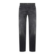 ‘1998 D-BUCK L.32’ jeans