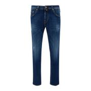 Slim Cropped Carrot Jeans