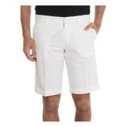 Stretch Cotton Bermuda Shorts med amerikansk lomme