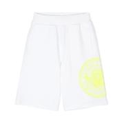 Hvide Bermuda Shorts med Gul Logo