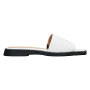 Hvide flade sandaler i læder