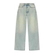 `Logan` Jeans