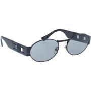 Stilfulde solbriller med unikt design
