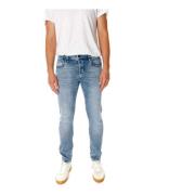 Slim Fit Mid Waist Jeans