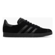 Begrænset udgave Triple Black Gazelle Sneakers