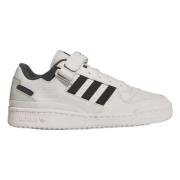 Forum Low Sneakers