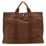 Pre-owned Canvas totes