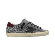 Glitter Ruskind Sneakers med Rød Hæl