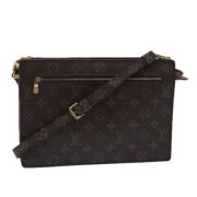 Pre-owned Canvas louis-vuitton-tasker