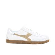 Beige Metal Trainer Sko