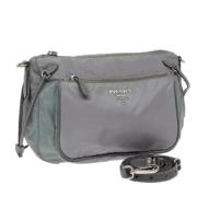 Pre-owned nylon prada-tasker