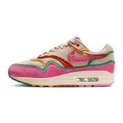 Air Max 1 Familia Sneakers