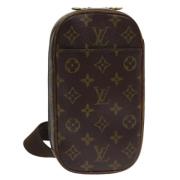 Pre-owned Canvas louis-vuitton-tasker