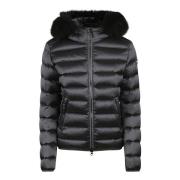 Tung Nylon Pufferjakke med Faux Fur Hood