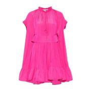 Fuchsia Pink Ruffle Kjole