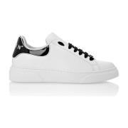 Hvide lave sneakers med logo