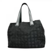 Pre-owned nylon chanel-tasker