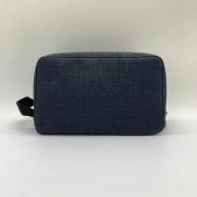 Pre-owned Canvas clutches