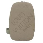 Pre-owned Canvas louis-vuitton-tasker