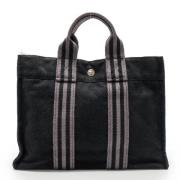 Pre-owned Canvas totes