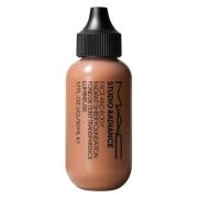 MAC Studio Radiance Face And Body Radiant Sheer Foundation W4 50