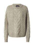 PIECES Pullover 'PCNINA'  oliven