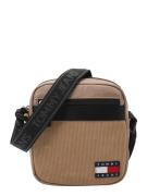 Tommy Jeans Skuldertaske 'ESS'  beige / rød / sort / hvid