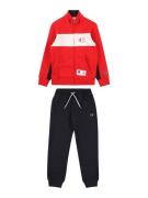 Champion Authentic Athletic Apparel Joggingdragt  rød / sort / hvid