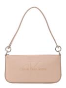 Calvin Klein Jeans Skuldertaske  camel / pudder