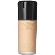 MAC Cosmetics Studio Radiance Serum-Powered Foundation Nw13