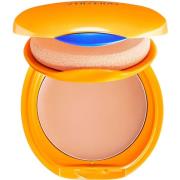 Shiseido Global Sun Care UV Tanning Compact Foundation Natural
