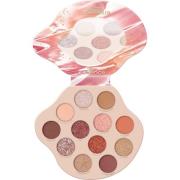 essence Disney THE LITTLE MERMAID Eyeshadow Palette 01 Dreaming O