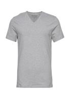 V-Neck T-Shirt Bread & Boxers Grey