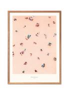 Distance Poster & Frame Pink