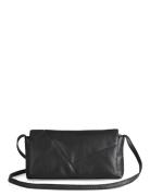 Eirambg Clutch, Puffer Placem. Markberg Black