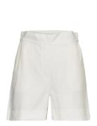 Disa New Shorts Second Female White