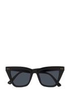 Sunglasses Sofie Schnoor Young Black