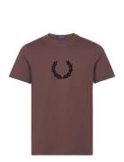 Flocked Laurel Wreath Gra Tee Fred Perry Brown