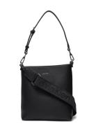 Ck Must Small Bucket_Caviar Calvin Klein Black