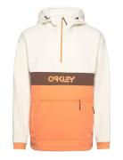 Tnp Nose Grab Softshell Hoodie OAKLEY Beige