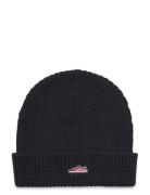 Classics Graphic Short Beanie PUMA Black