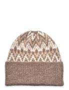 Cervinia Knitted Beanie Twist & Tango Beige