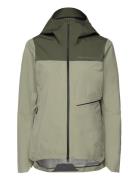 W Commuter Gore-Tex Pac Jacket Peak Performance Green