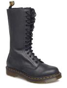 1B99 Black Virginia Dr. Martens Black